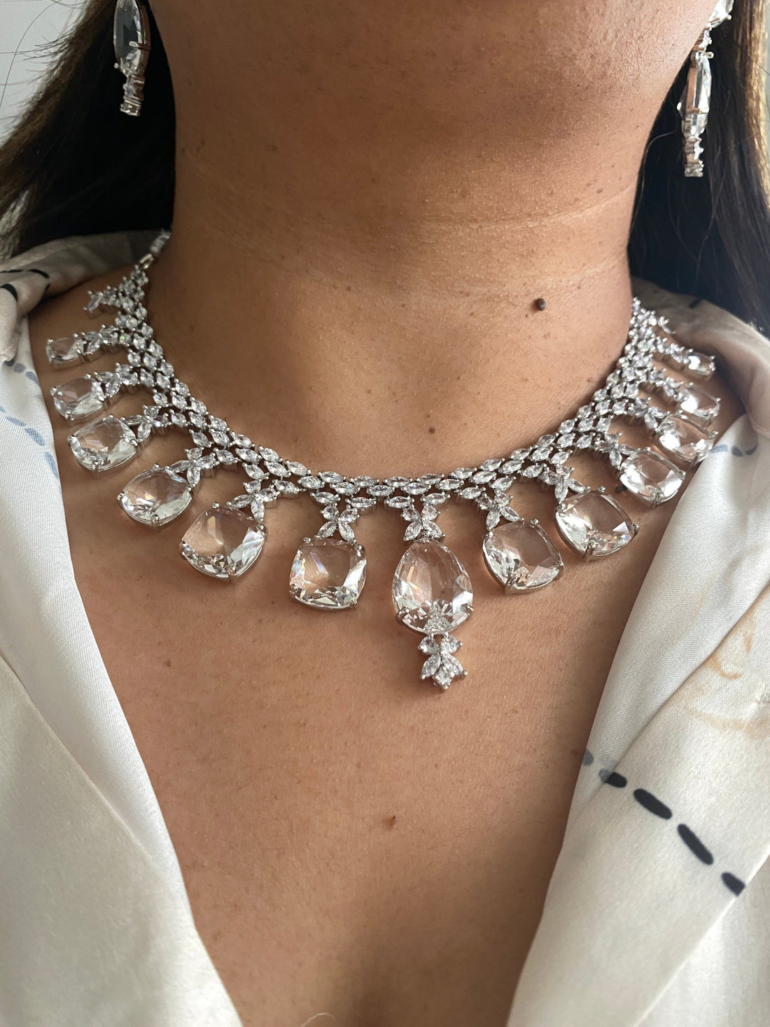 Crystal Elegance Symphony Necklace Set - Vinni’s Jewelry