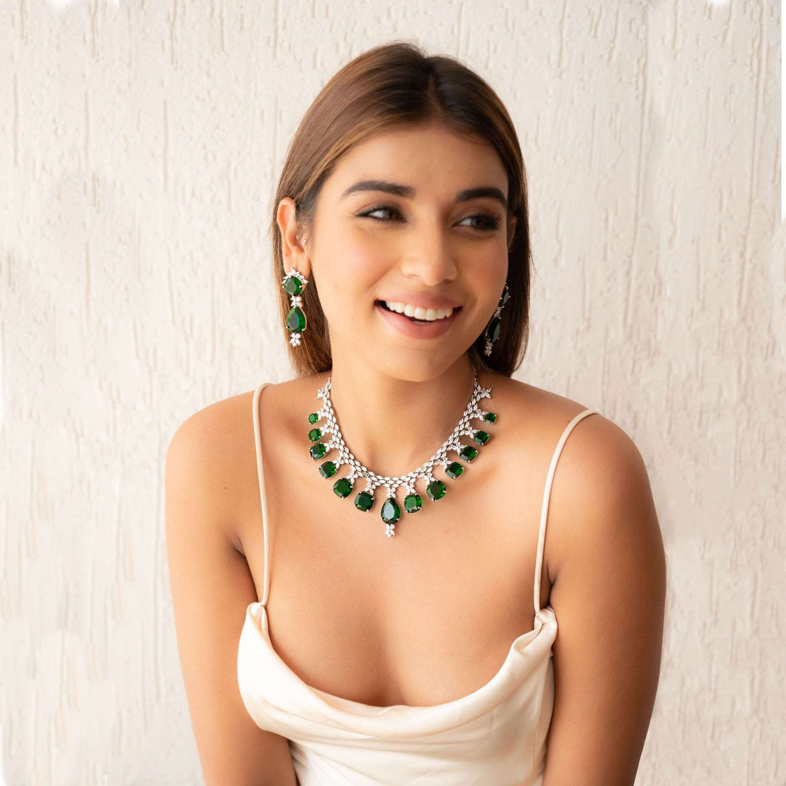 Emerald Elegance Set - Vinni’s Jewelry