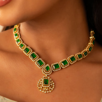 Emerald Green Kundan Choker Necklace Set – Elegant Indian Partywear Jewelry - Vinni’s Jewelry