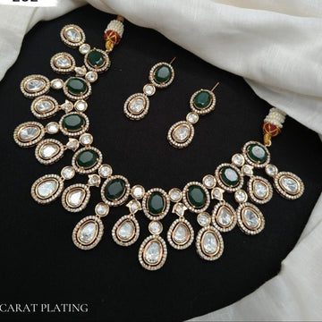 Empress Emerald Kundan Set - Vinni’s Jewelry