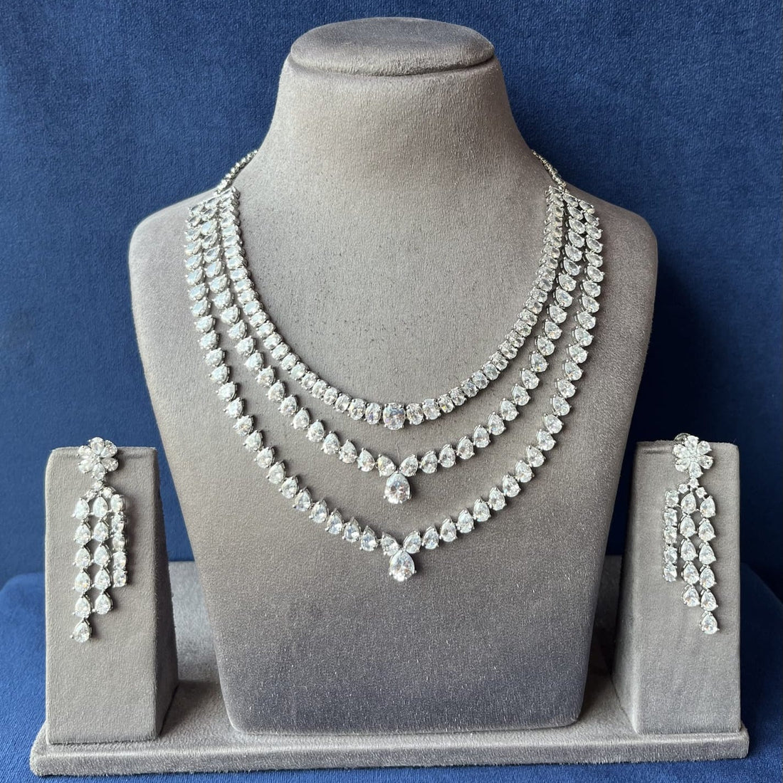 Ethereal Glow Bridal Set - Vinni’s Jewelry