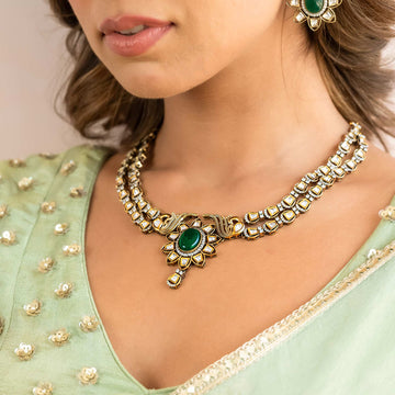 Kundan Kamal Victorian Set - Vinni’s Jewelry