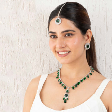 Noor - E - Panna Royal Necklace Set - Vinni’s Jewelry