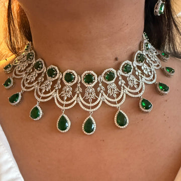 Ornate Emerald Elegance Set - Vinni’s Jewelry