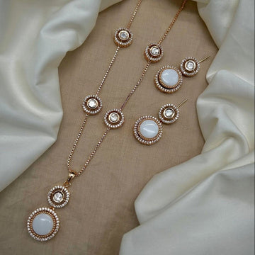 Pearl Moonlight Set - Vinni’s Jewelry