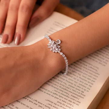 Sparkle Leaf CZ Adjustable Bracelet โ Silver - Toned Minimal Glam - Vinniโs Jewelry