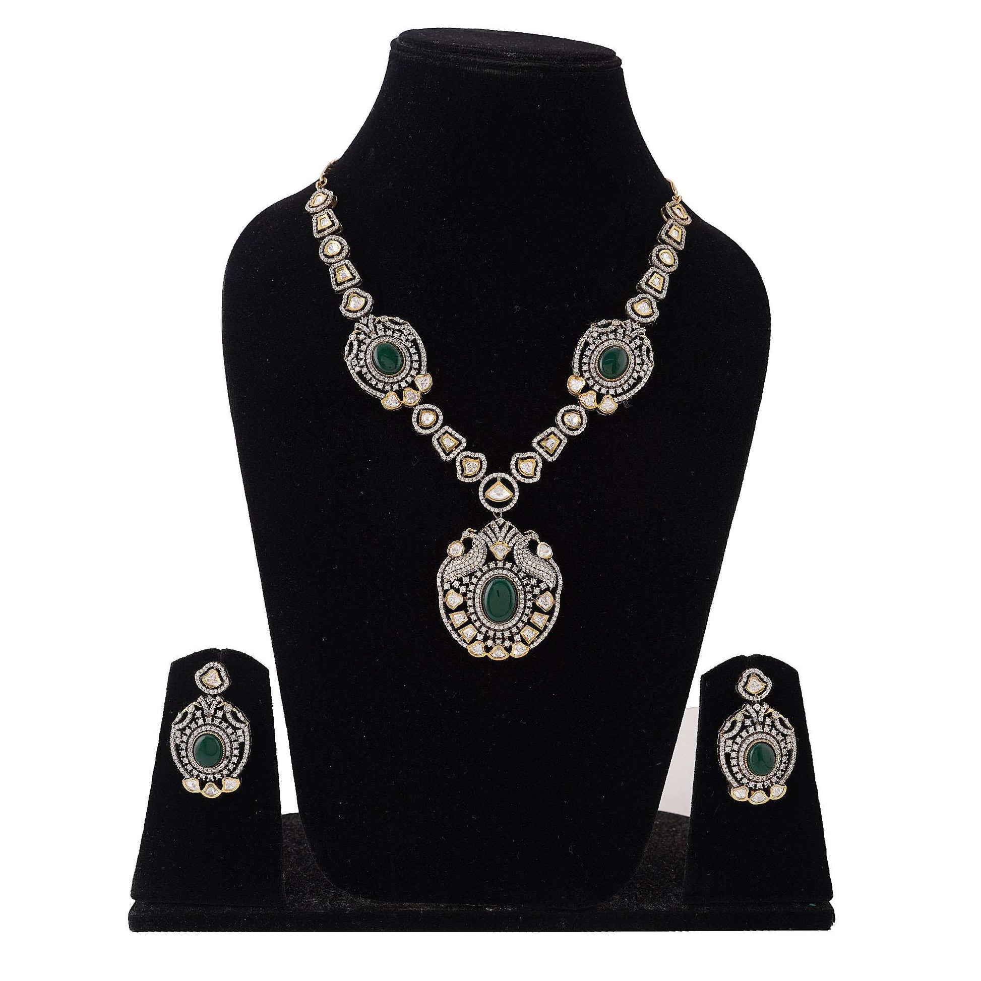 Kundan Emerald Victorian Set