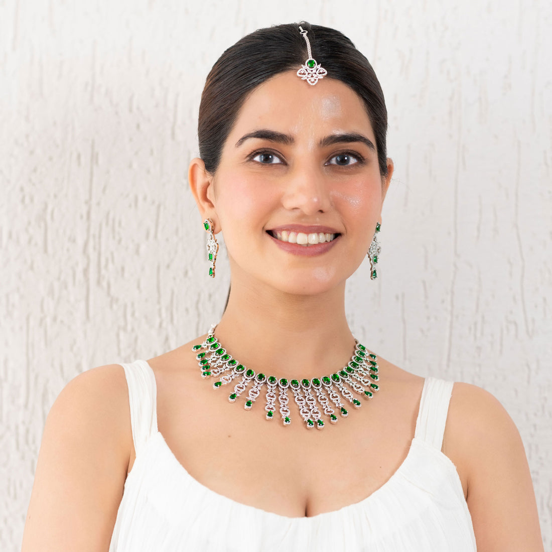 Rajwada Panna Necklace Set