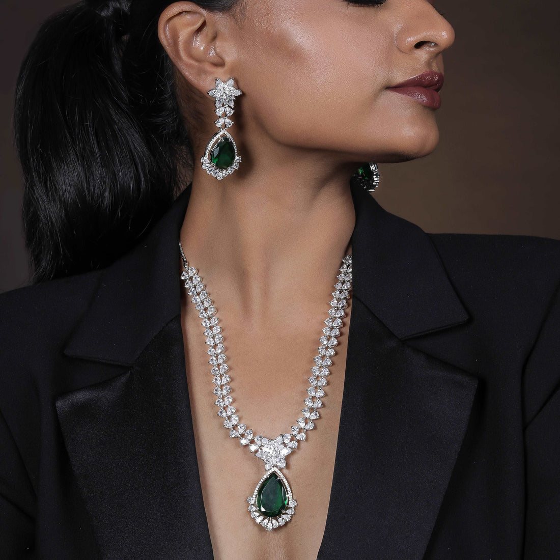 Emerald Elegance Parure | Ad Jewelry Set with Price | Vinni’s Jewelry®