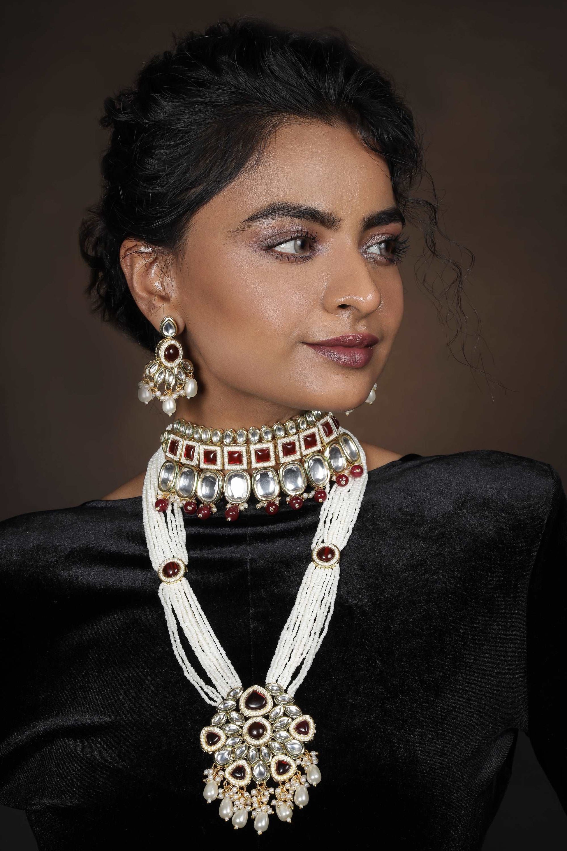 Pearl Poise: Luxury Kundan Polki Jewelry