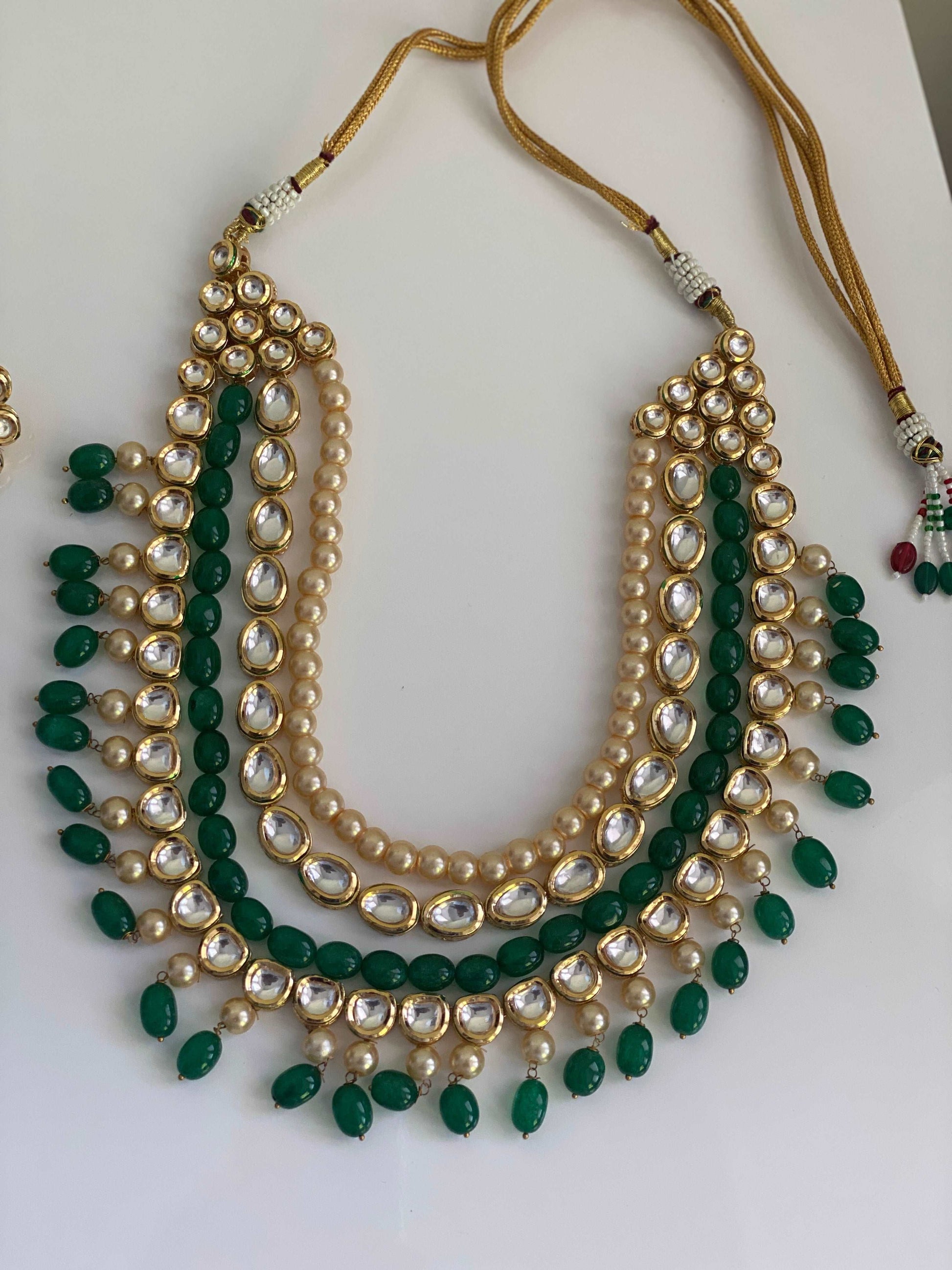 Freshwater Pearl Necklace: Emerald Elegance Royal