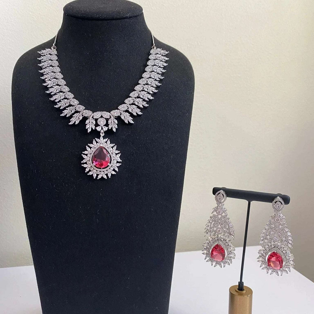 Buy Now Bridal Jewelry | Crimson Crest