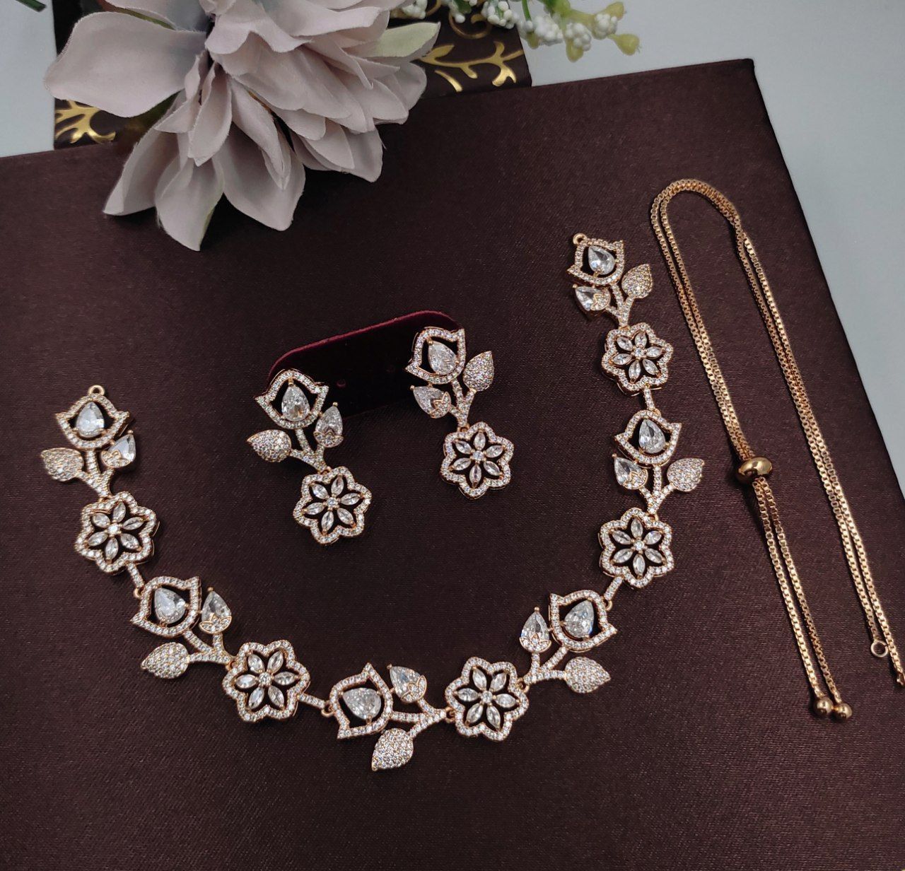 Blossom Radiance Rose Gold Necklace Set - Vinni’s Jewelry