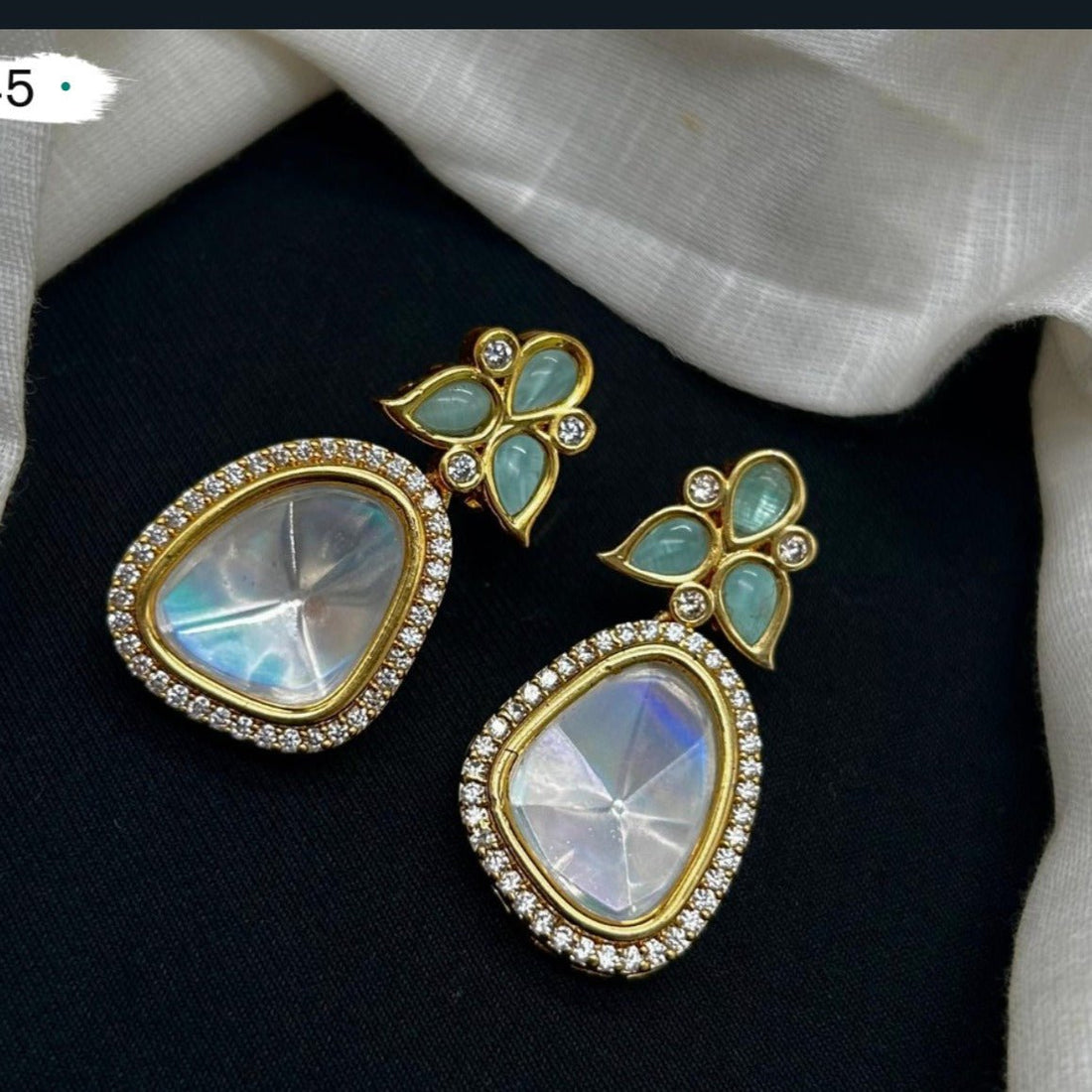 Celestial Glow Kundan Earrings - Vinni’s Jewelry
