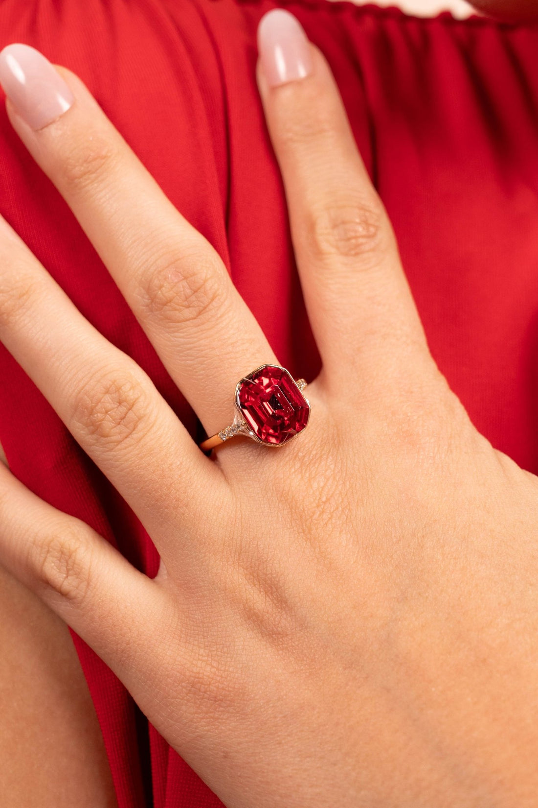 Crimson Radiance Statement Ring - Vinni’s Jewelry