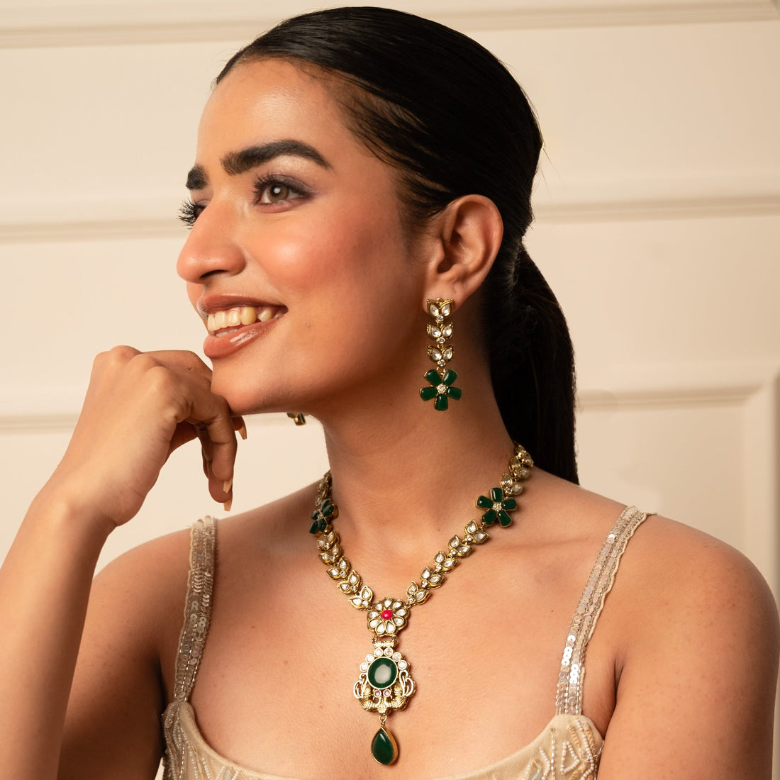 Emerald Blossom Kundan Necklace Set - Vinni’s Jewelry