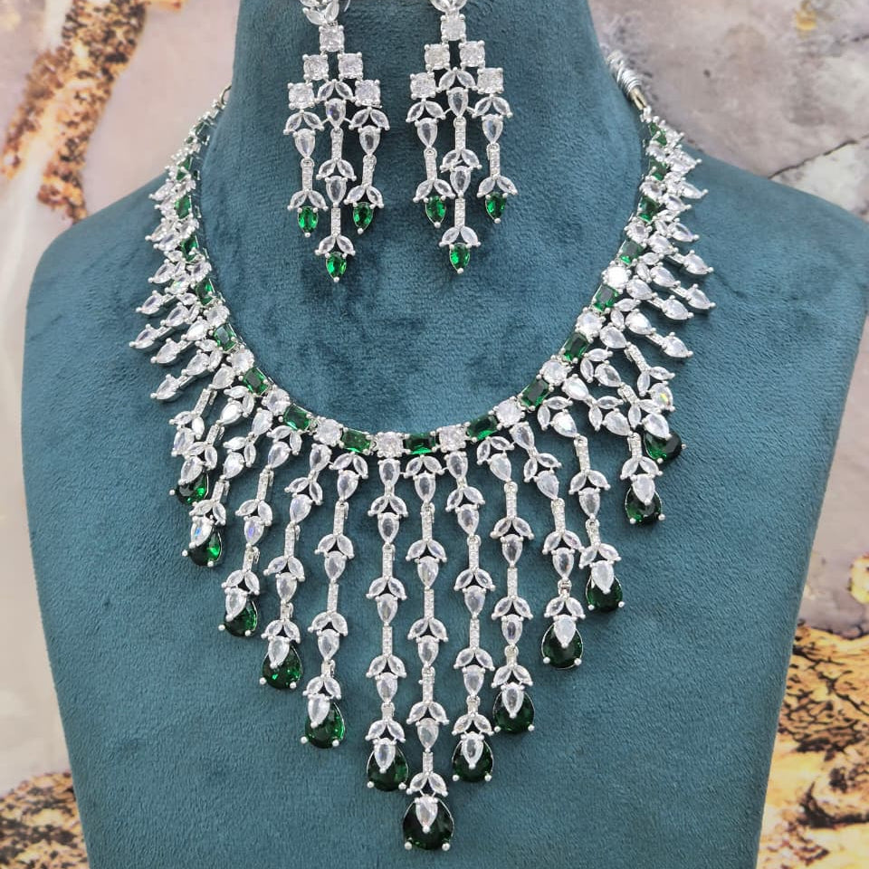 Emerald Cascade Majesty Set - Vinni’s Jewelry