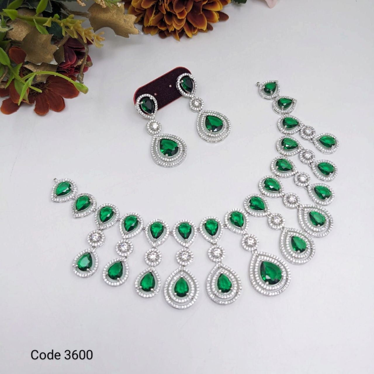 Emerald Elegance CZ Necklace Set - Vinni’s Jewelry