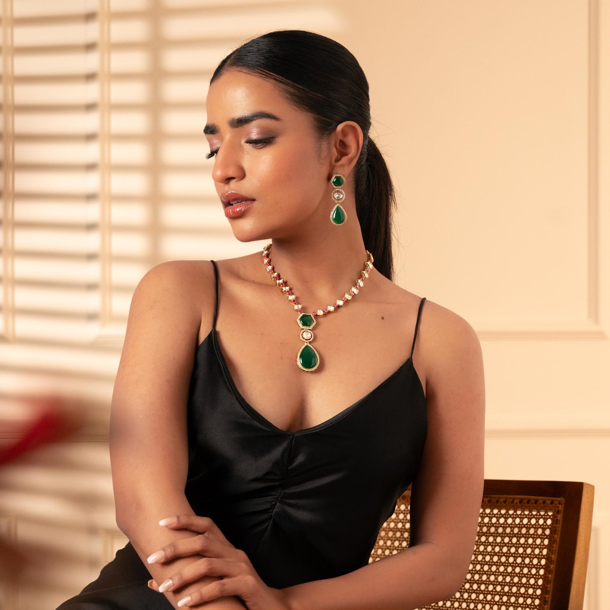 Emerald Elegance Pendant Necklace Set - Vinni’s Jewelry