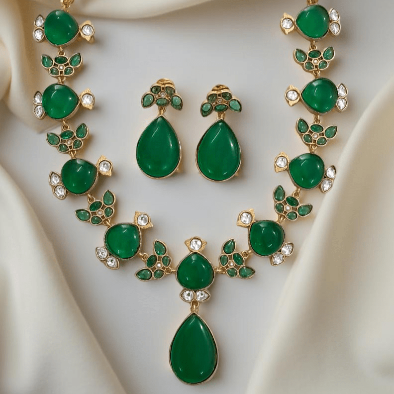 Emerald Grace Necklace Set - Vinni’s Jewelry