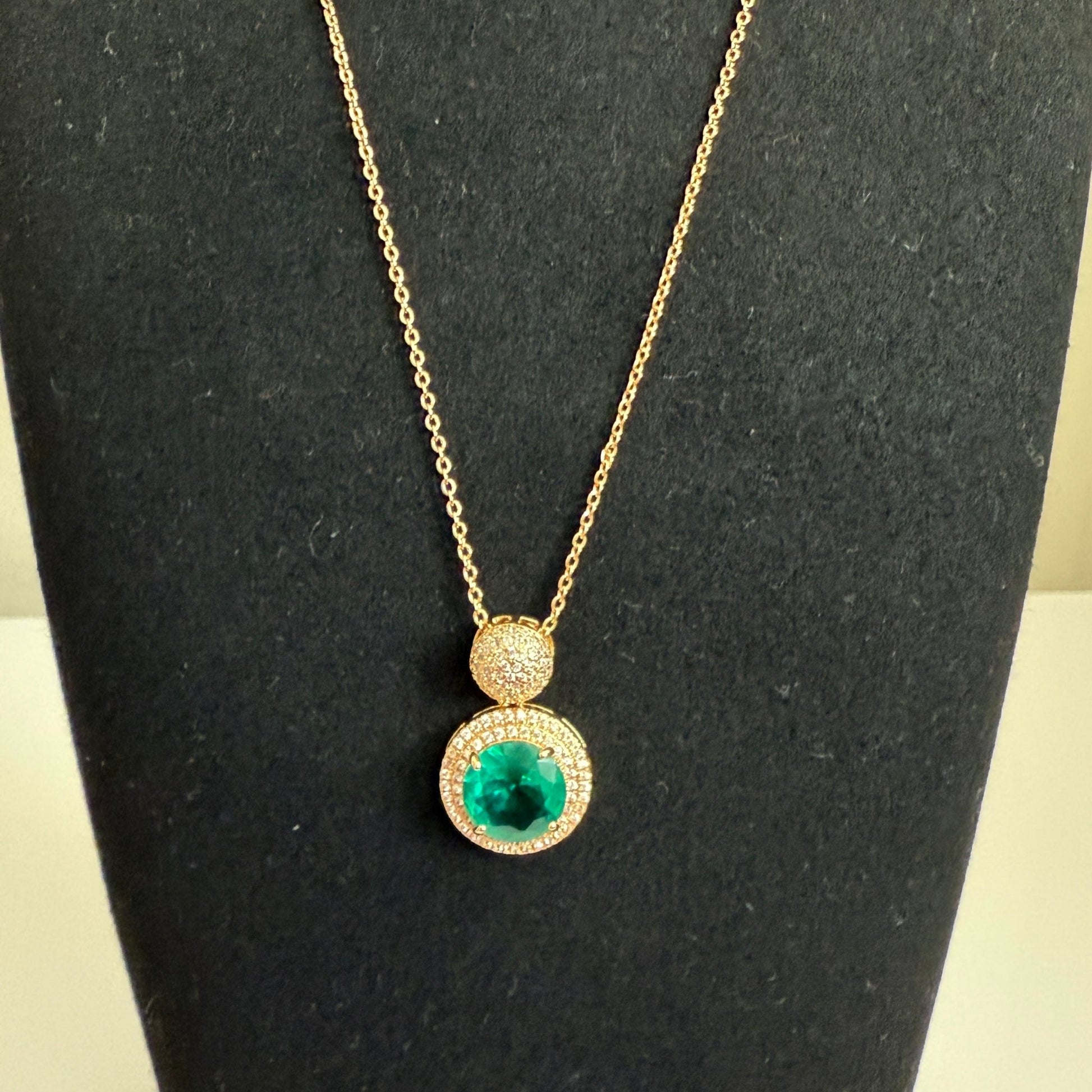 Emerald Radiance Set - Vinni’s Jewelry