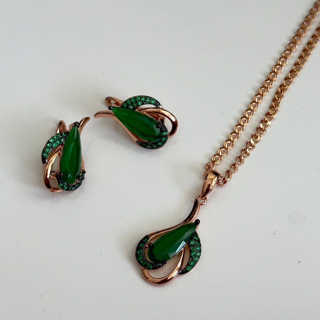 Emerald Whisper Set - Vinni’s Jewelry