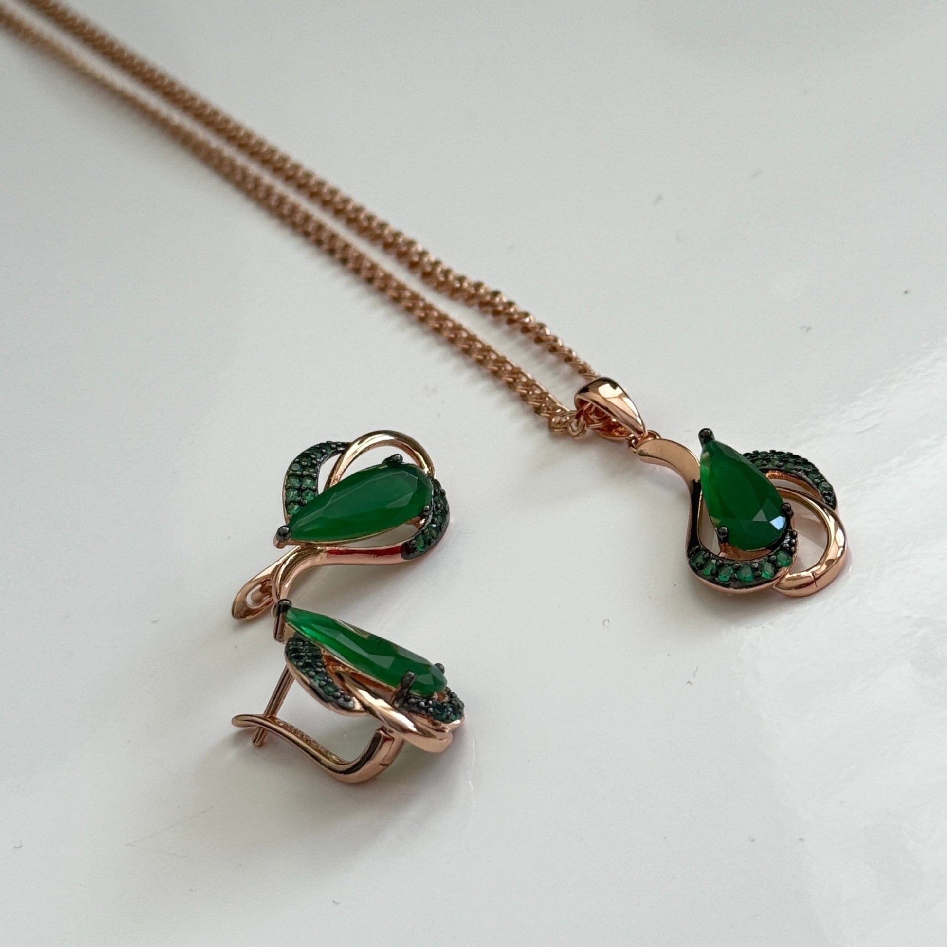 Emerald Whisper Set - Vinni’s Jewelry