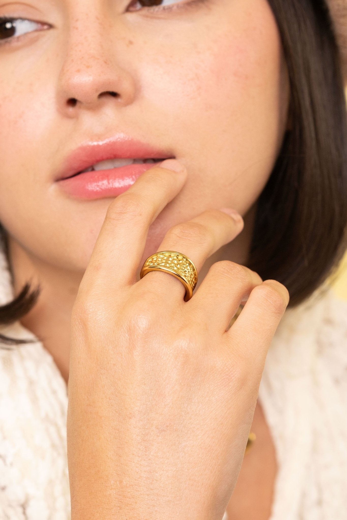 Golden Halo Texture Statement Ring - Vinni’s Jewelry