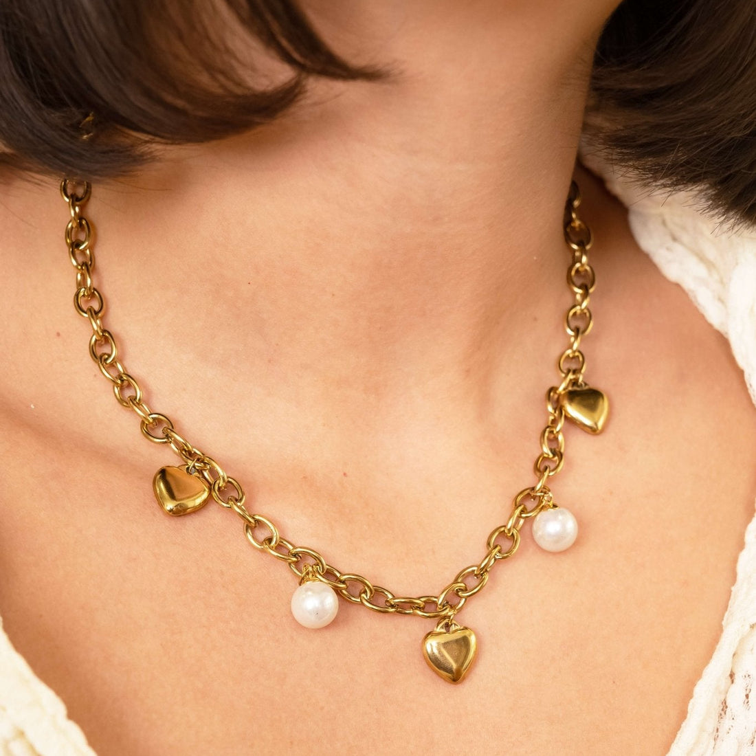 Golden Heart Pearl Charm Necklace - Vinni’s Jewelry