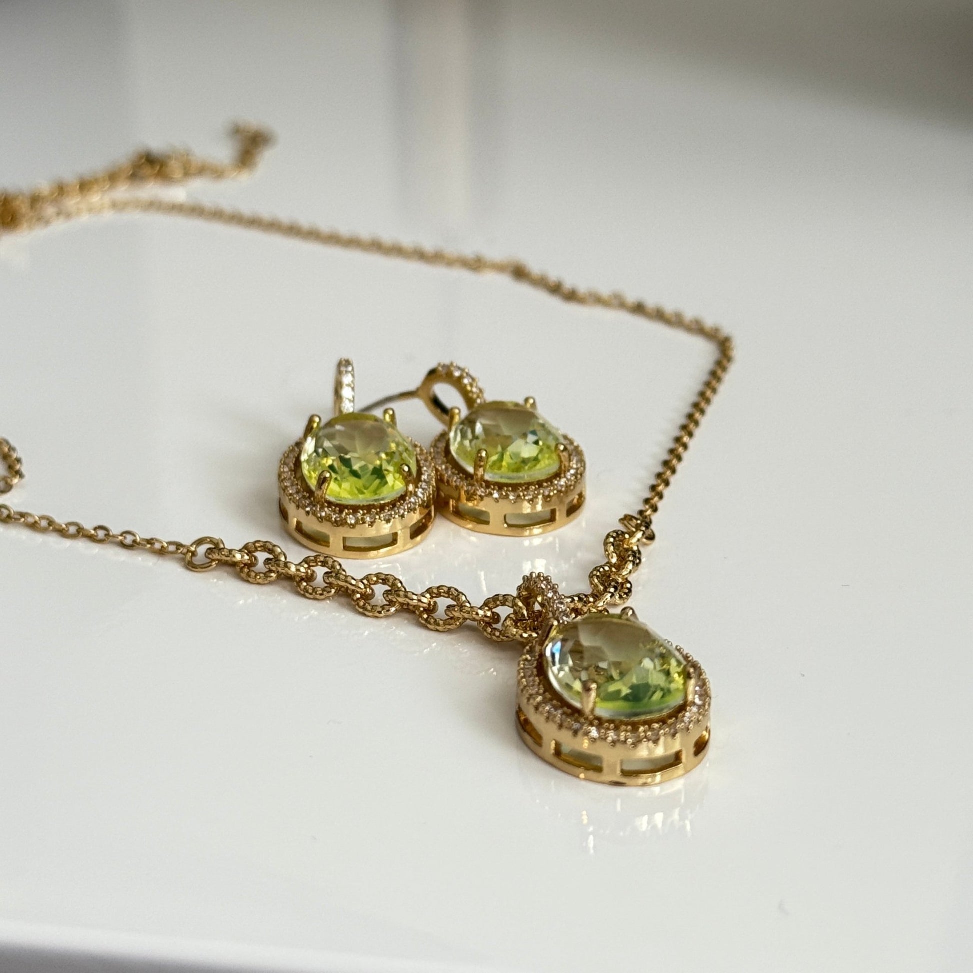 Golden Olive Royal Set - Vinni’s Jewelry