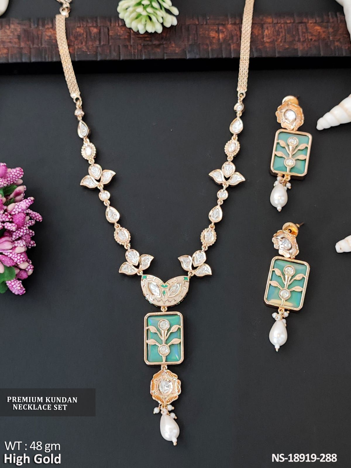 Gulzar Noor – Premium Kundan Enamel Necklace Set - Vinni’s Jewelry