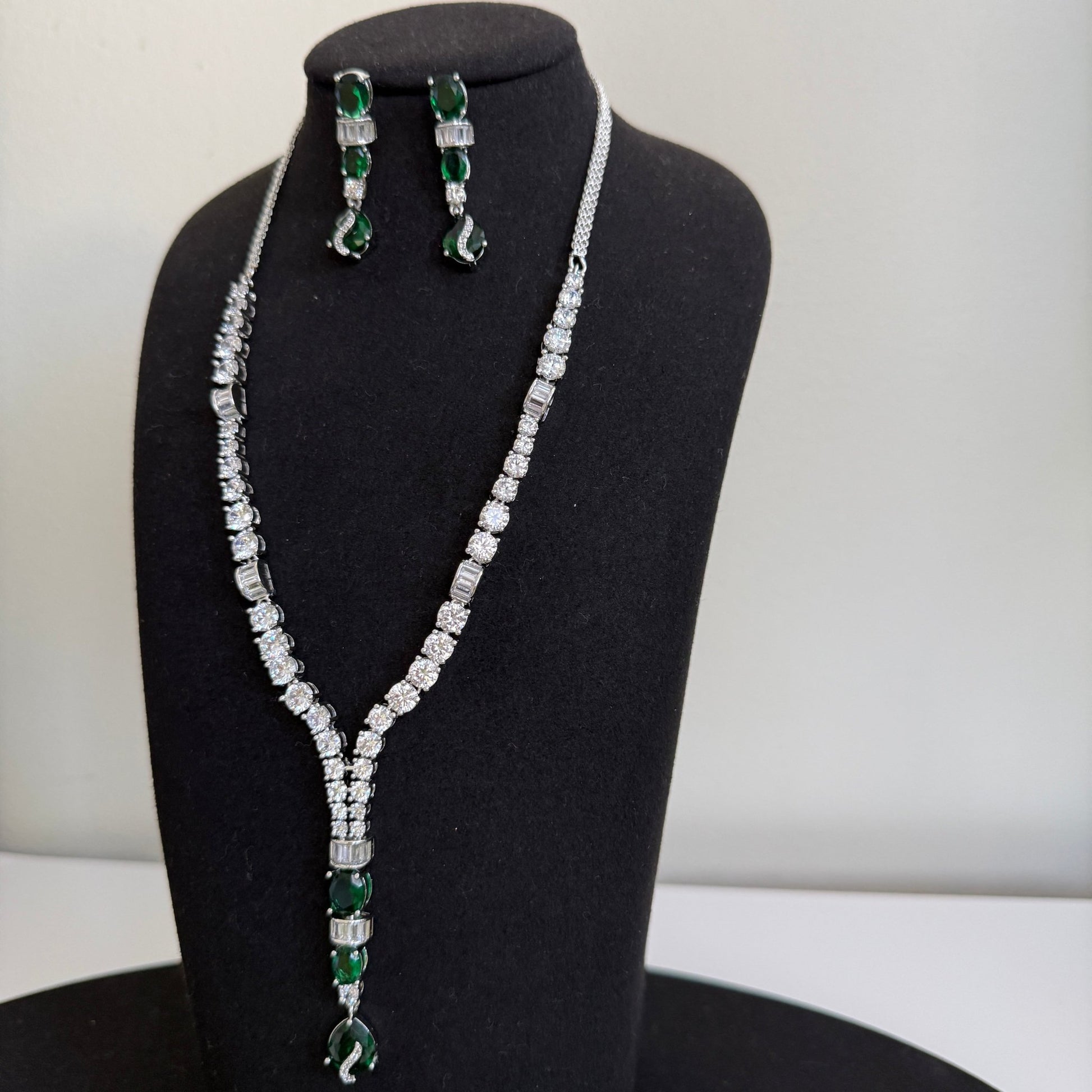 Lavender Elegance Necklace Set - Vinni’s Jewelry