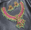 Noor Gulabi Emerald Bridal Choker Set with Pendant - Vinni’s Jewelry