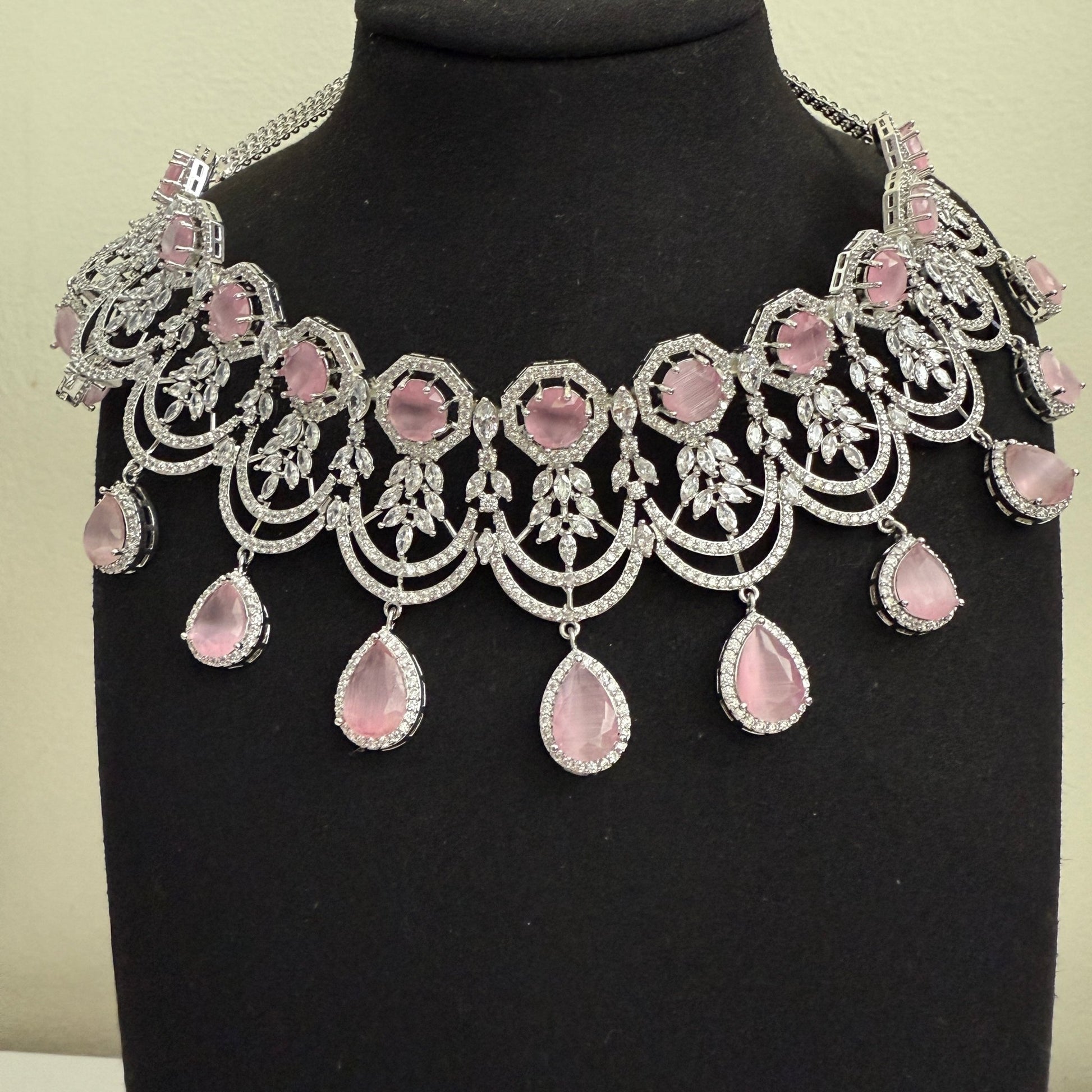 Ornate Ruby Regal Necklace Set - Vinni’s Jewelry