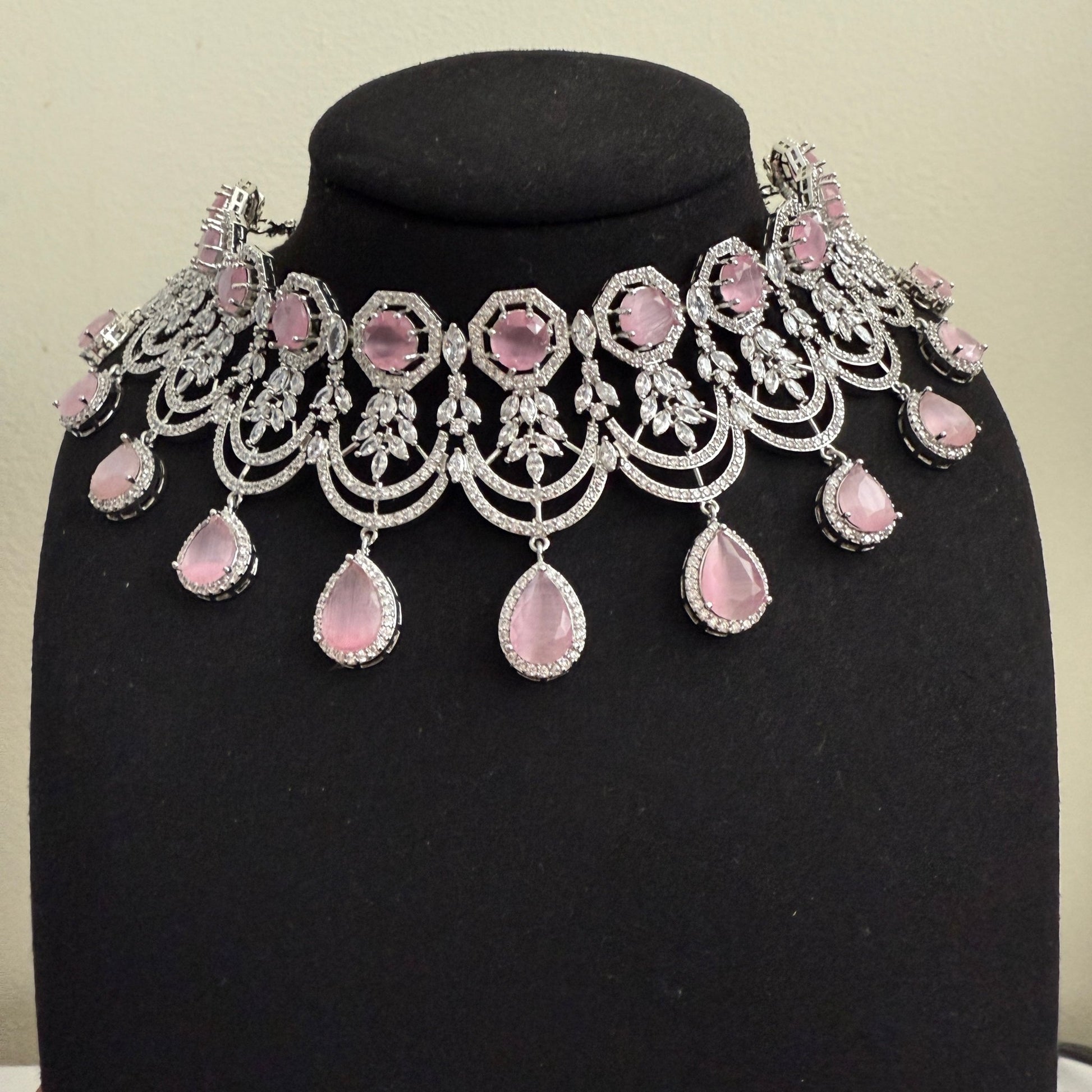 Ornate Ruby Regal Necklace Set - Vinni’s Jewelry