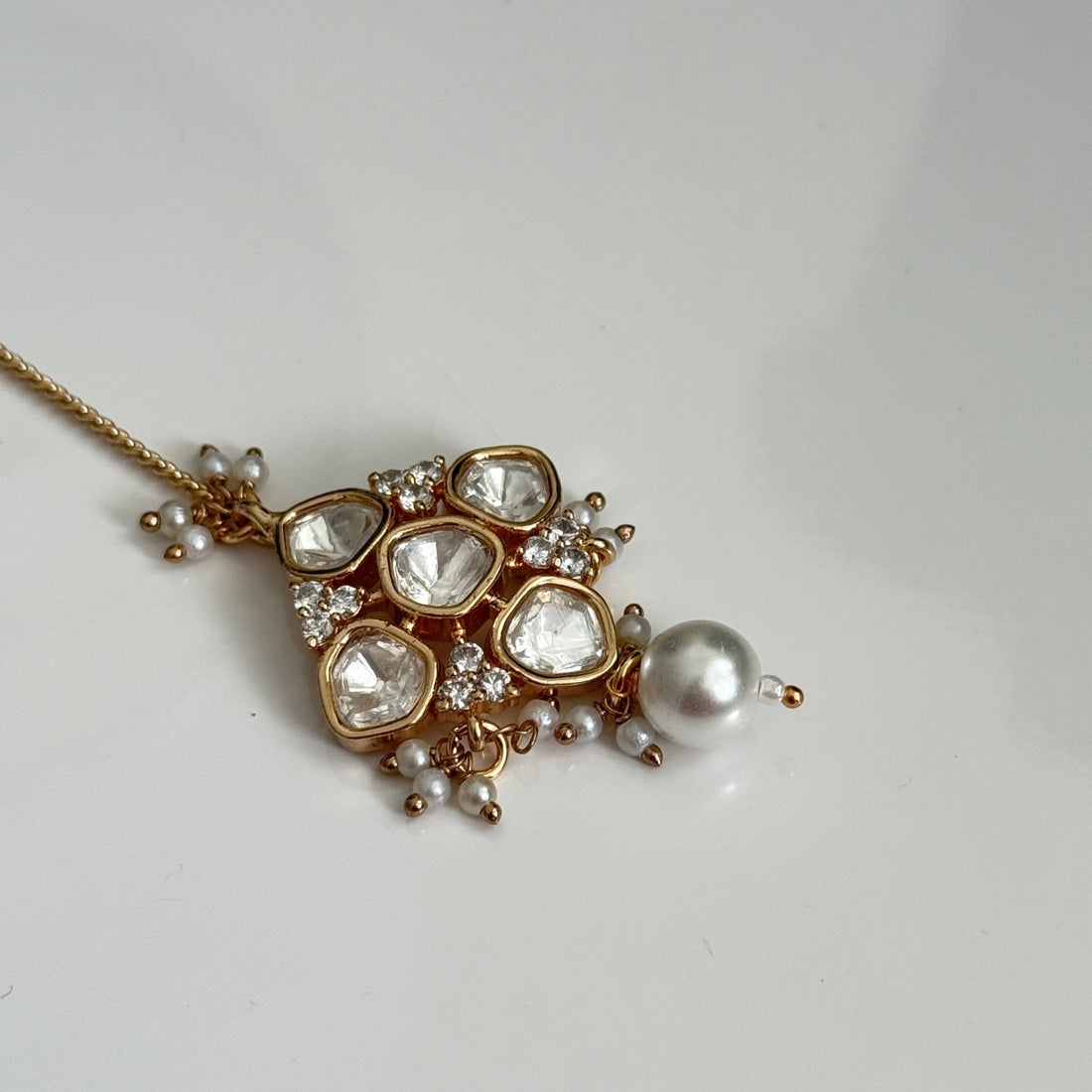 Pearl Blossom Matha Patti– Gold - Plated Bridal Headpiece - Vinni’s Jewelry