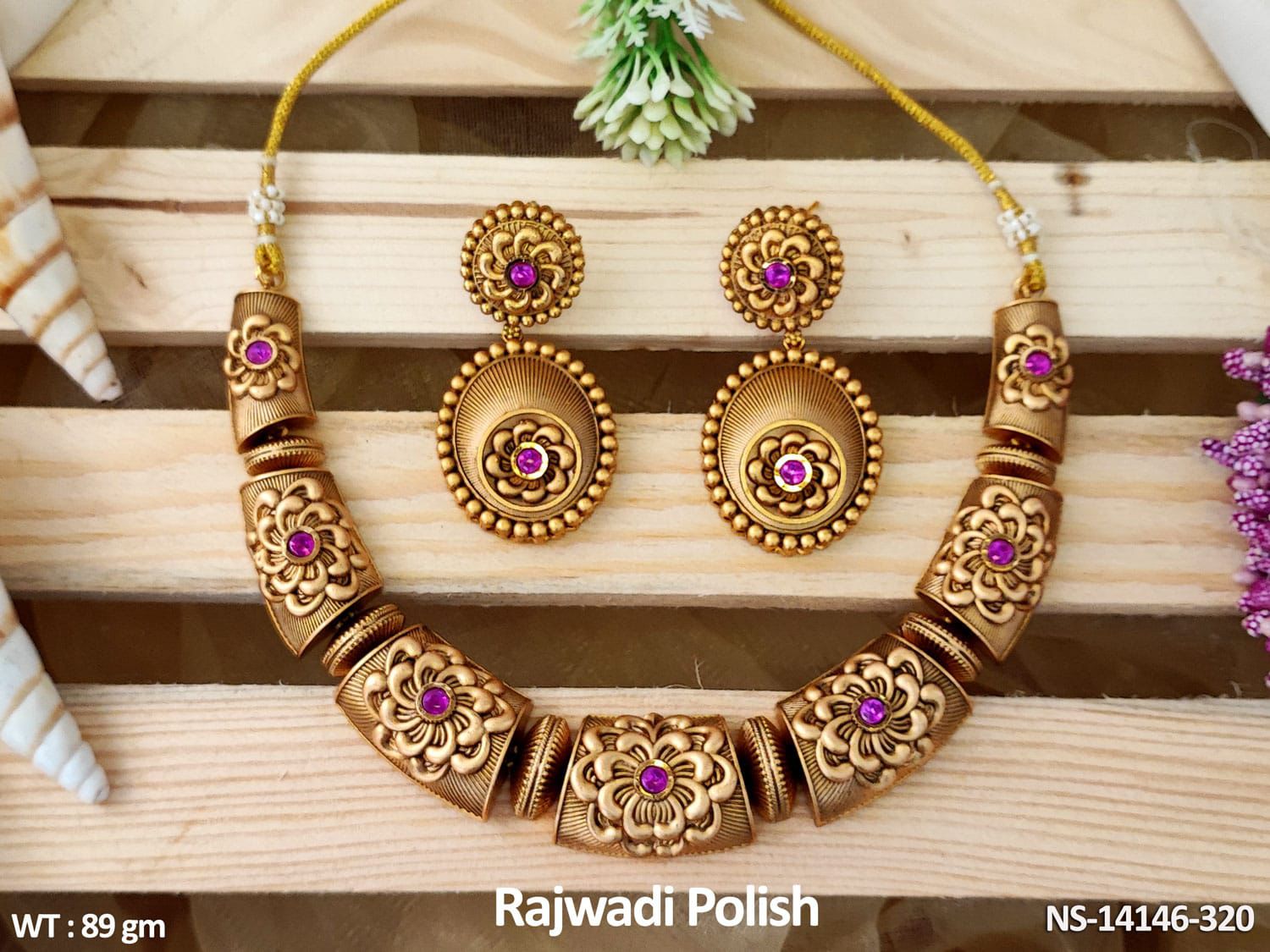Rajwada Hasli Set - Vinni’s Jewelry