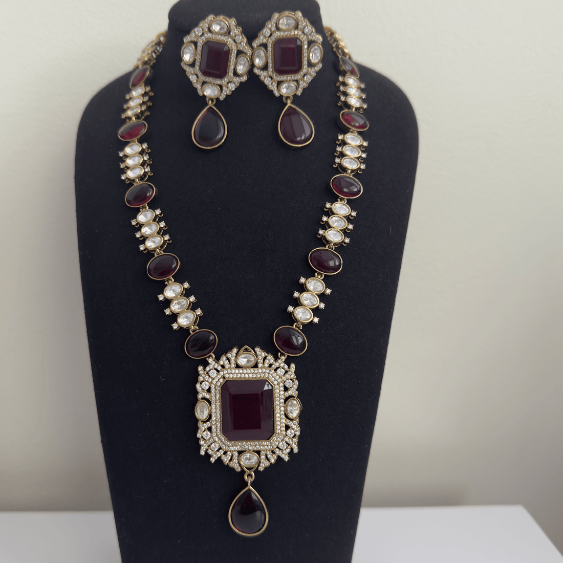 Royal Garnet Kundan Necklace Set – Bridal Edition - Vinni’s Jewelry
