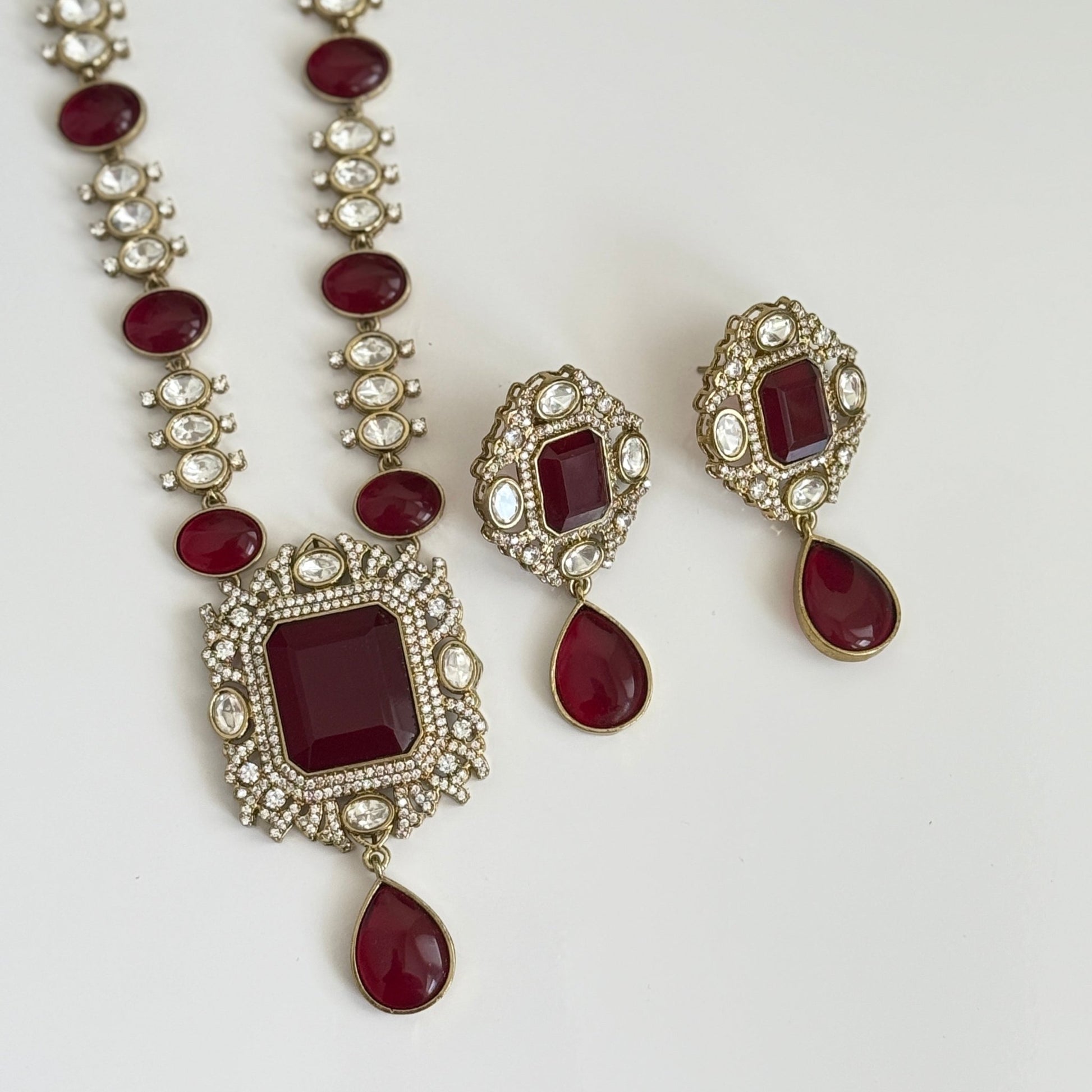 Royal Garnet Kundan Necklace Set – Bridal Edition - Vinni’s Jewelry
