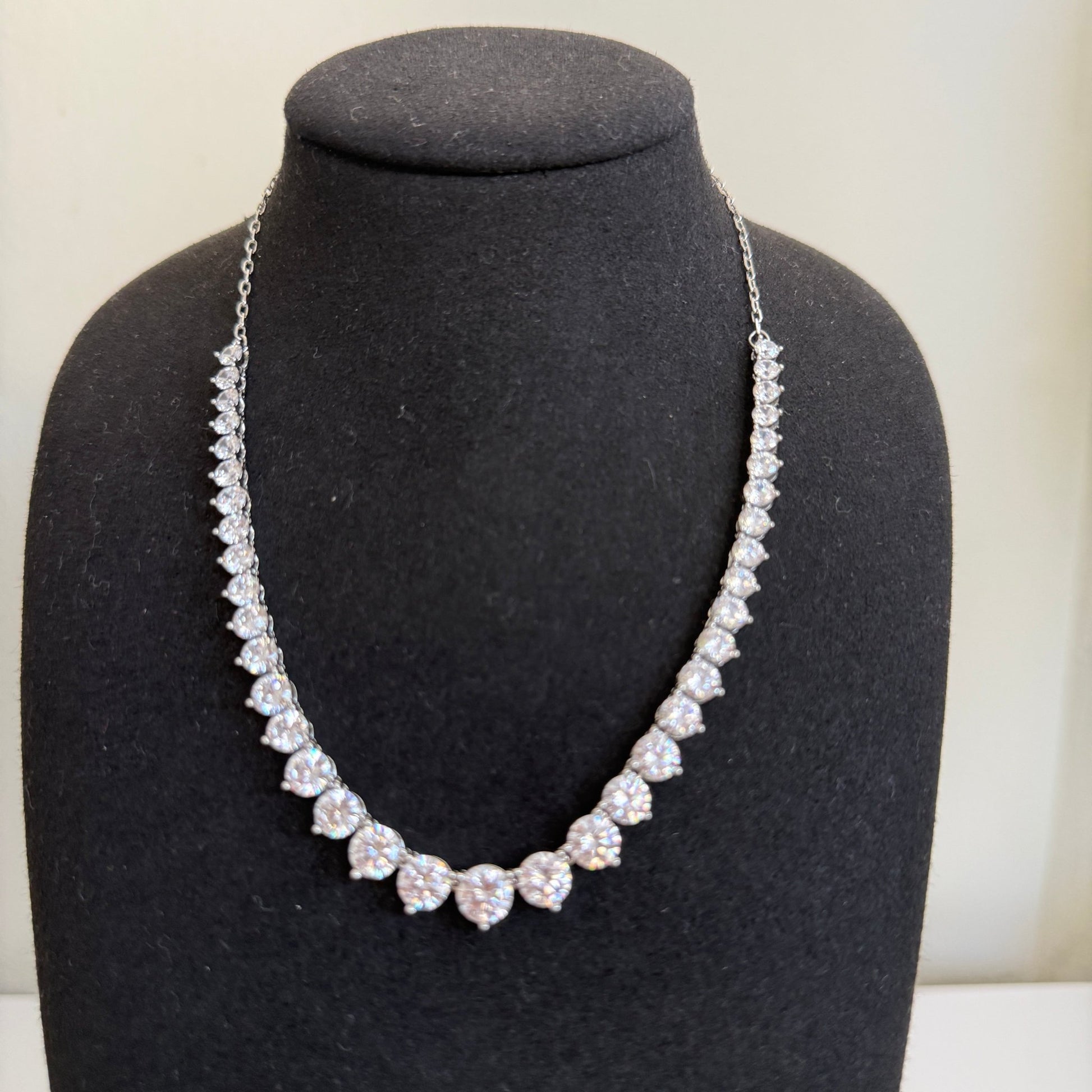 Royal Teardrop American Diamond Necklace Set - Vinni’s Jewelry