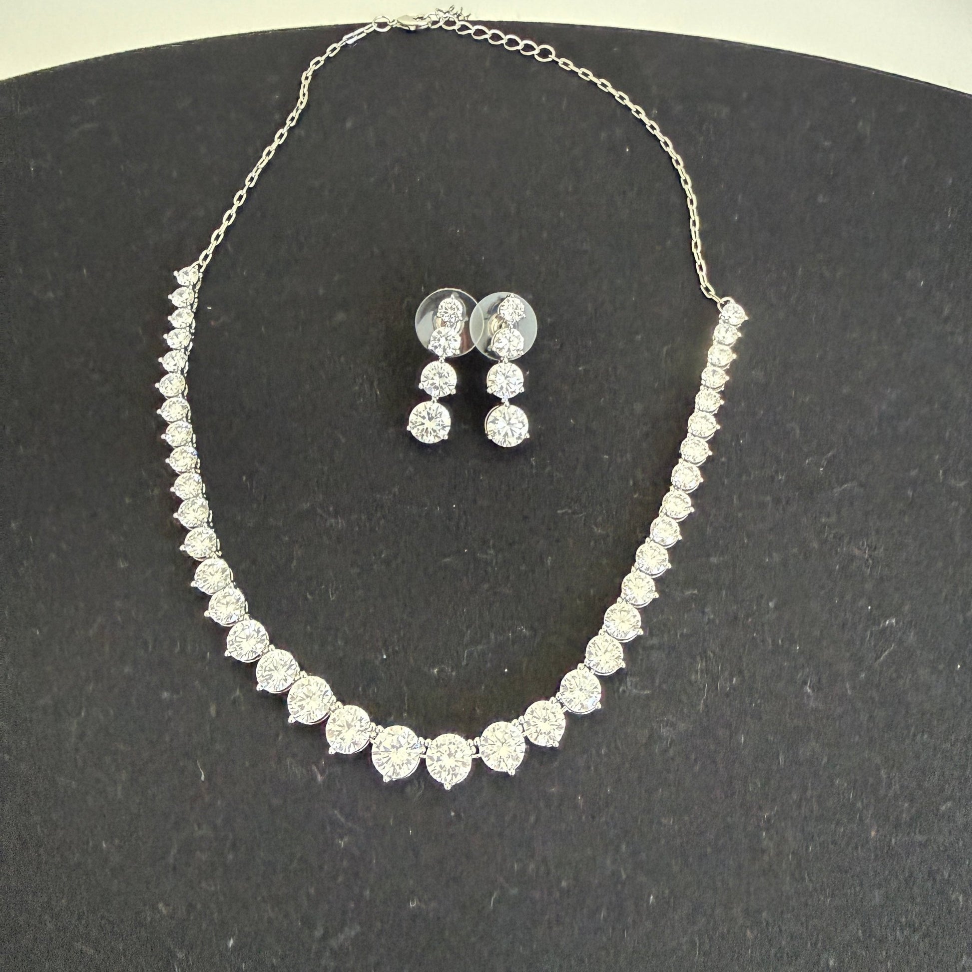 Royal Teardrop American Diamond Necklace Set - Vinni’s Jewelry