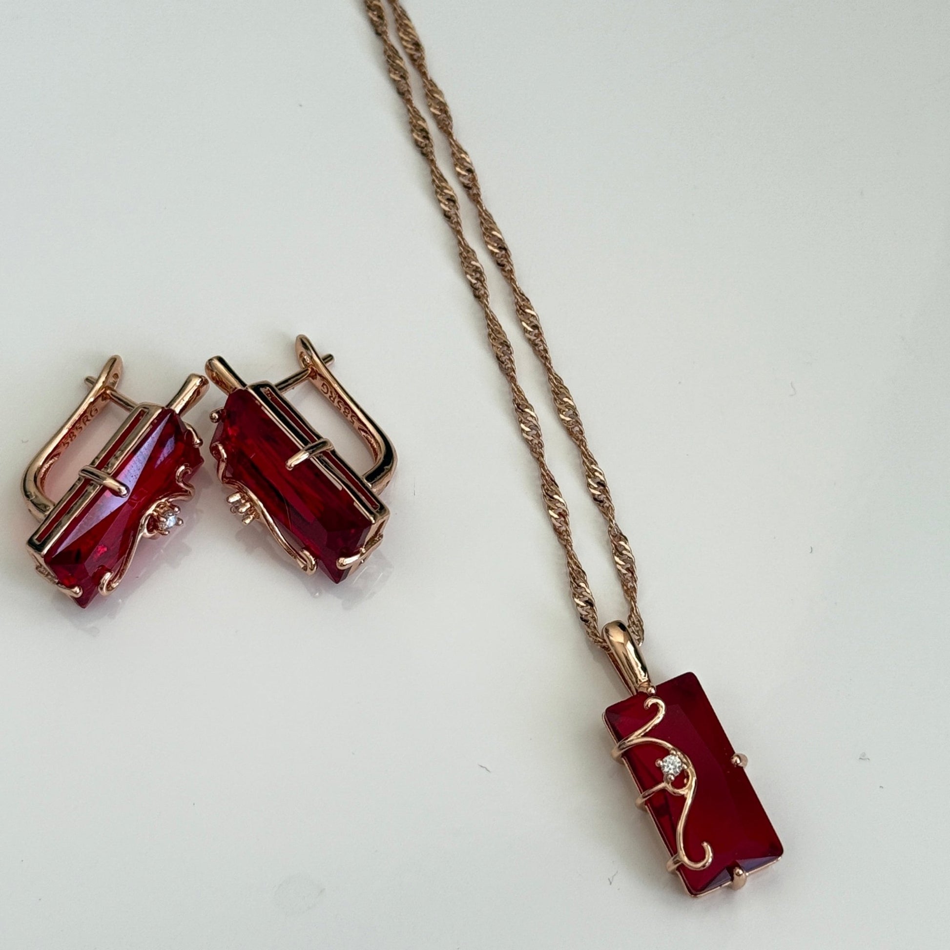 Scarlet Majesty Set - Vinni’s Jewelry