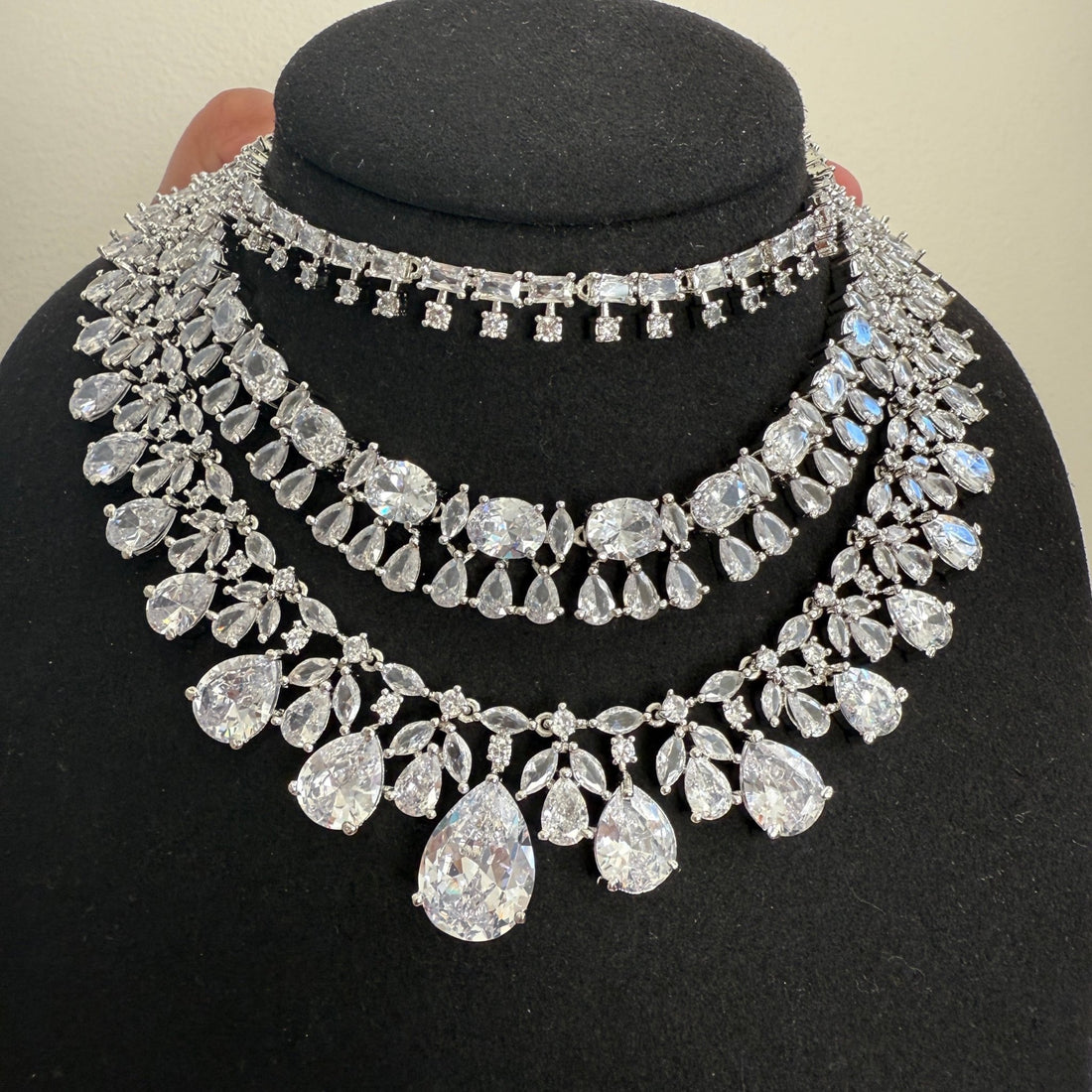 Sitara Sparkle Necklace Set - Vinni’s Jewelry