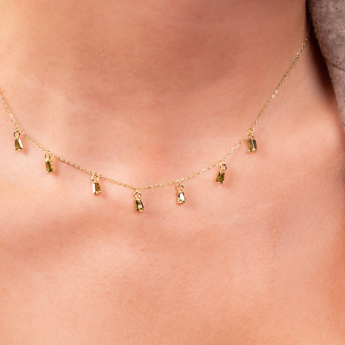 Starlight Drop Pendant Necklace - Vinni’s Jewelry