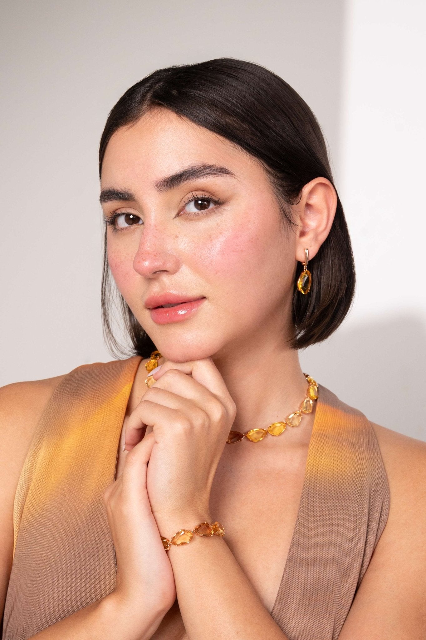 Sunlit Elegance Necklace & Bracelet Set - Vinni’s Jewelry