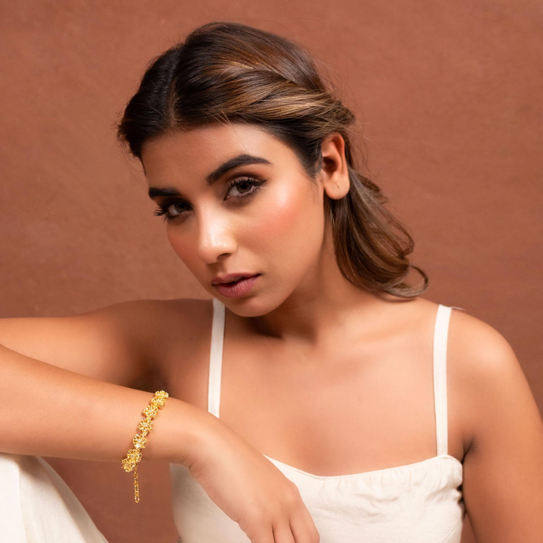 Swarna Pushp Bracelet - Vinni’s Jewelry