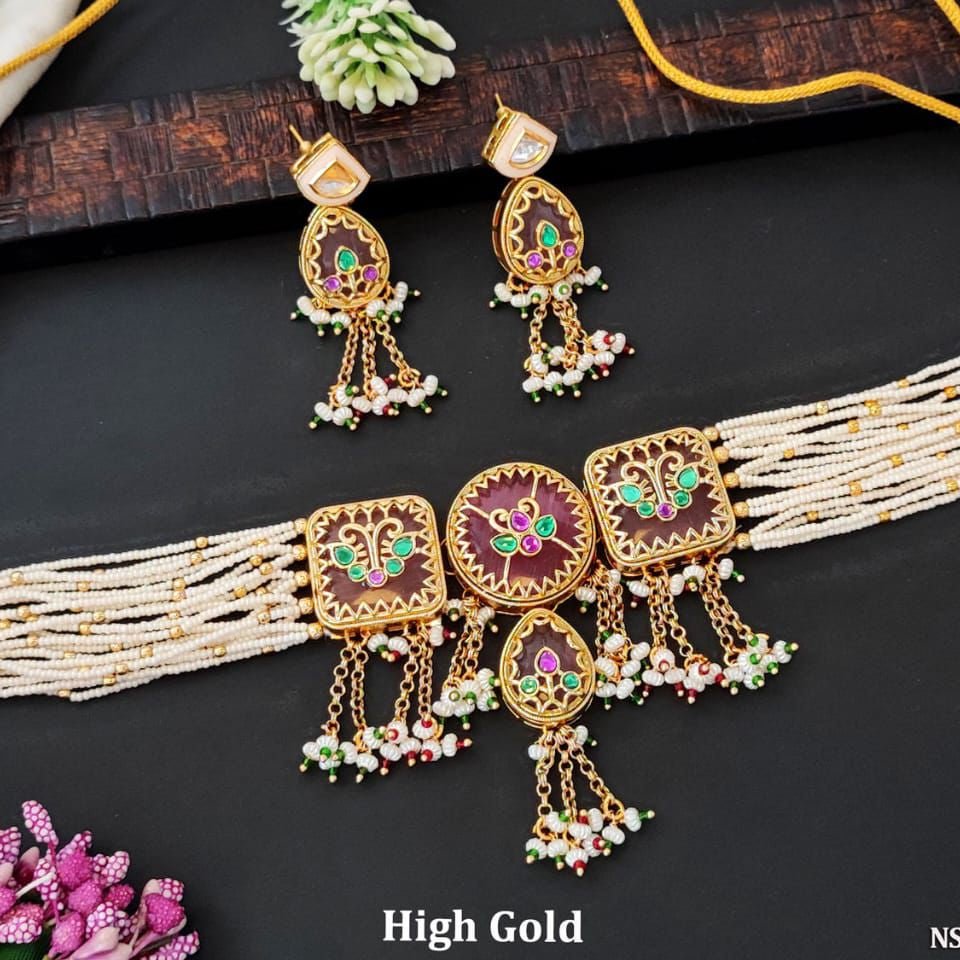 Temple Charm Pearl Necklace Set - Vinni’s Jewelry