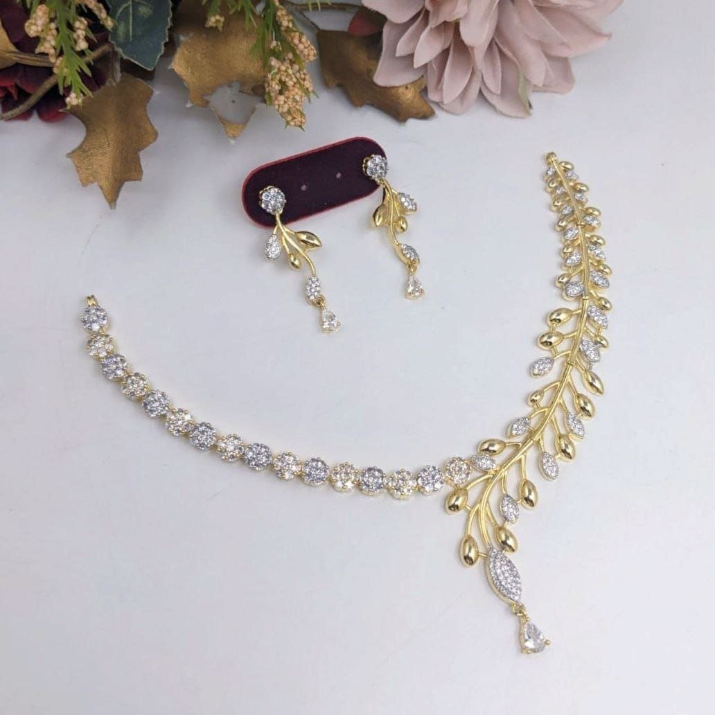 Vinni’s Celestia Frost Necklace Set - Vinni’s Jewelry