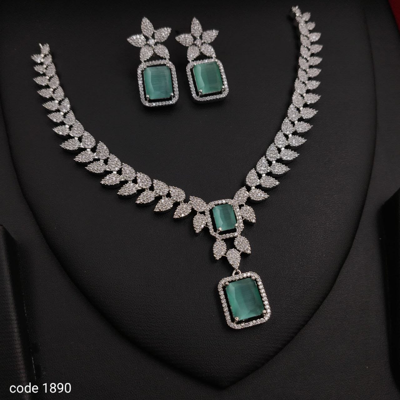 Vinni's Ocean Aura Set - Vinni’s Jewelry