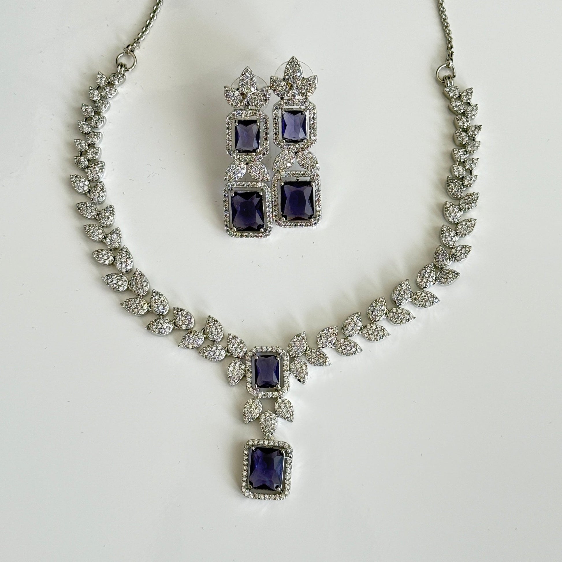 Vinni’s Scarlet Royale Set - Vinni’s Jewelry